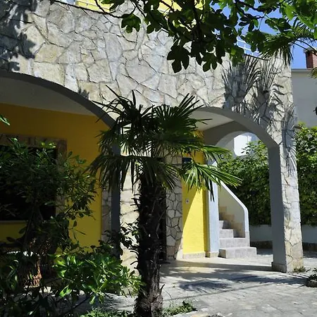 Pavlovic Apartment