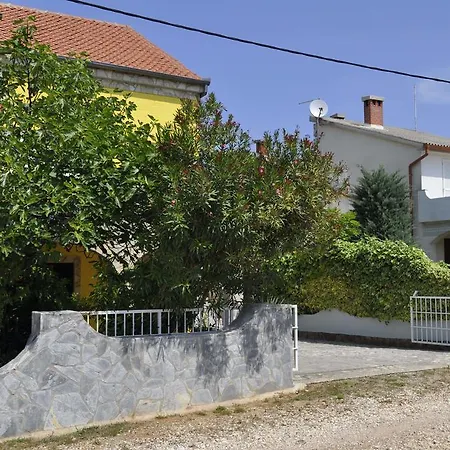 Pavlovic Apartment *